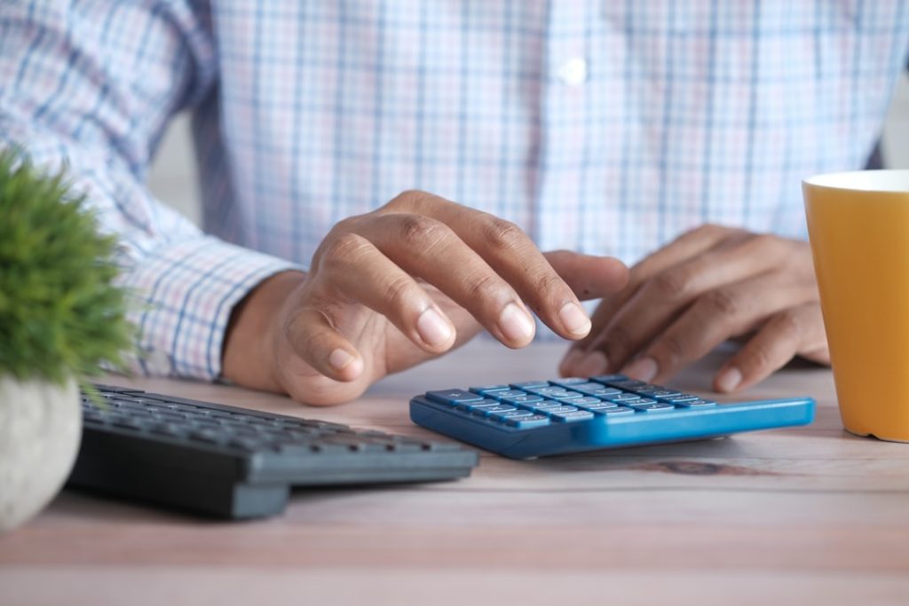 The Economics of Link Building in Competitive Niches: What Financial Websites Really Pay — Photo by Towfiqu barbhuiya on Unsplash